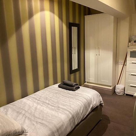 The Stag Hotel Northwood  Buitenkant foto