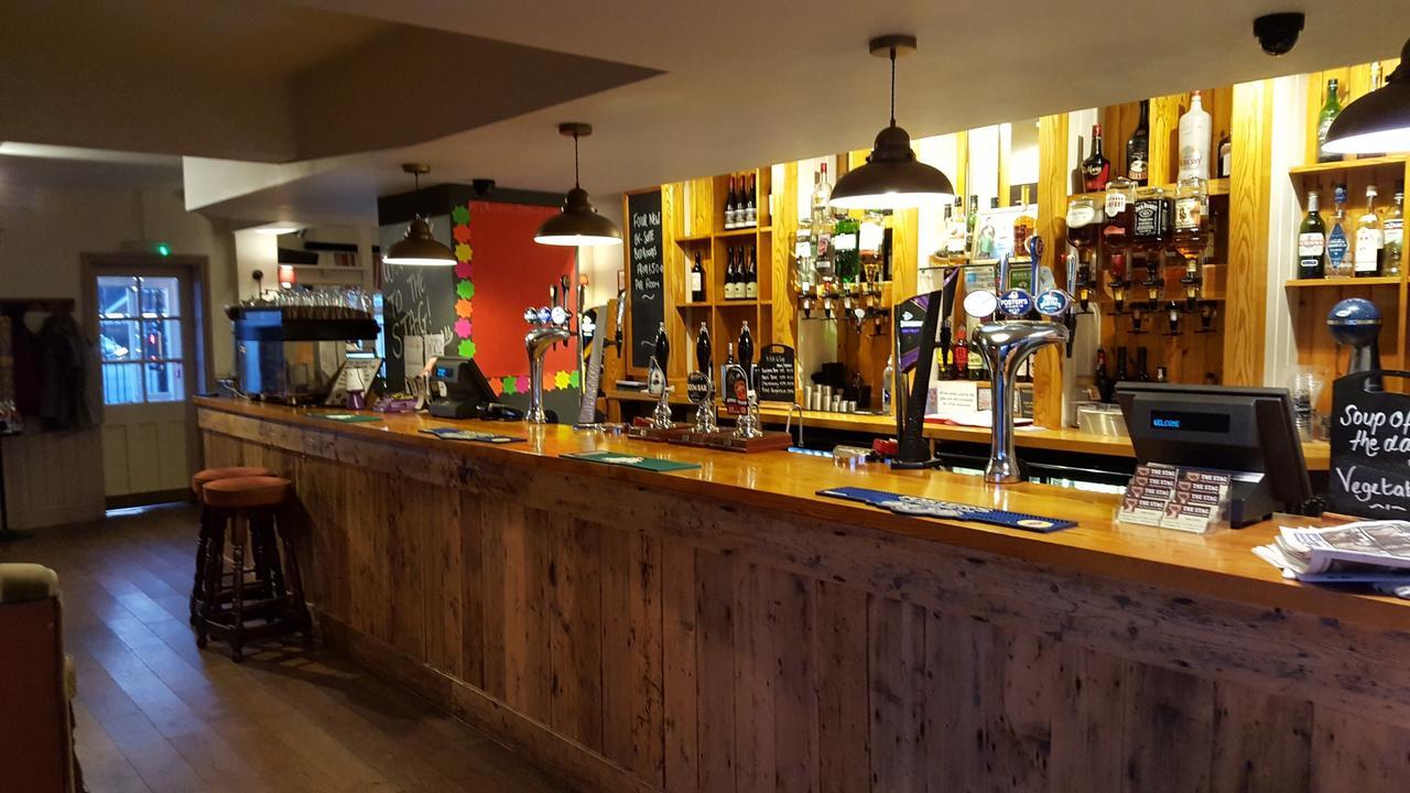 The Stag Hotel Northwood  Buitenkant foto
