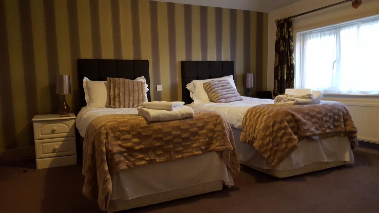 The Stag Hotel Northwood  Buitenkant foto