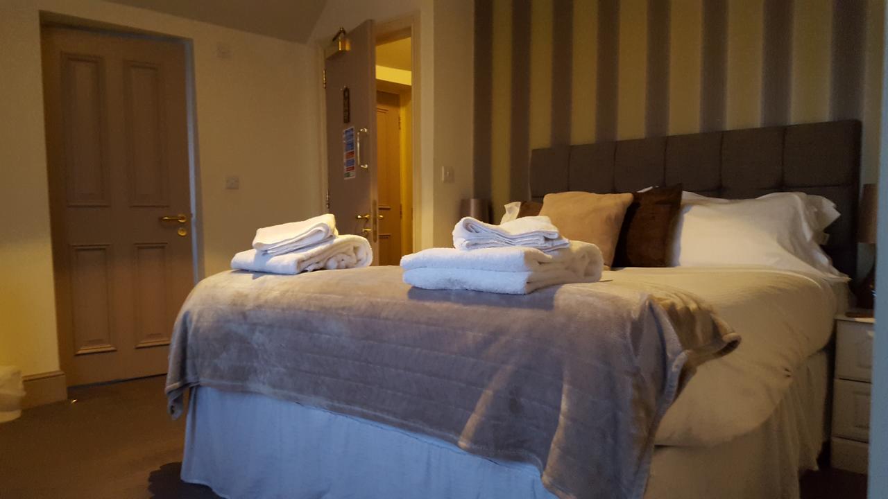 The Stag Hotel Northwood  Buitenkant foto